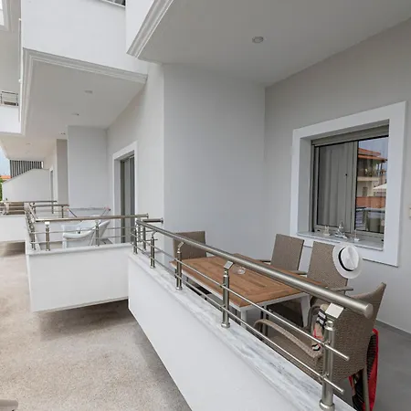 Διαμέρισμα Sera Νικήτη