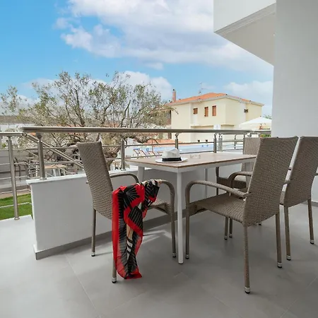 Apartment Sera Nikiti (Sithonia)
