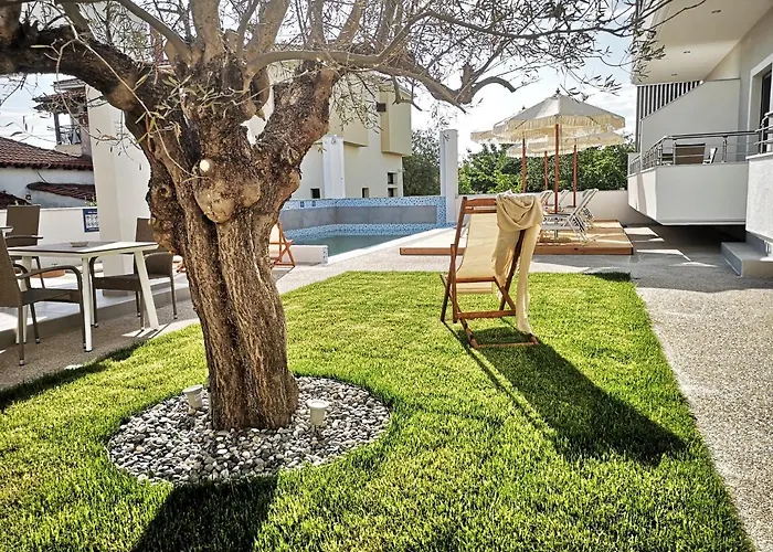 Sera Nikiti (Sithonia)