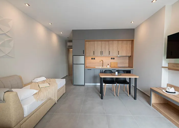 Sera Nikiti (Sithonia)